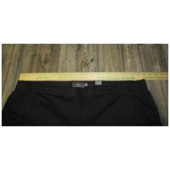 Torrid NWT Black Comfort Flex Waistband Taper Stretch Twill High-Rise Pant Sz 24 - Picture 5 of 12